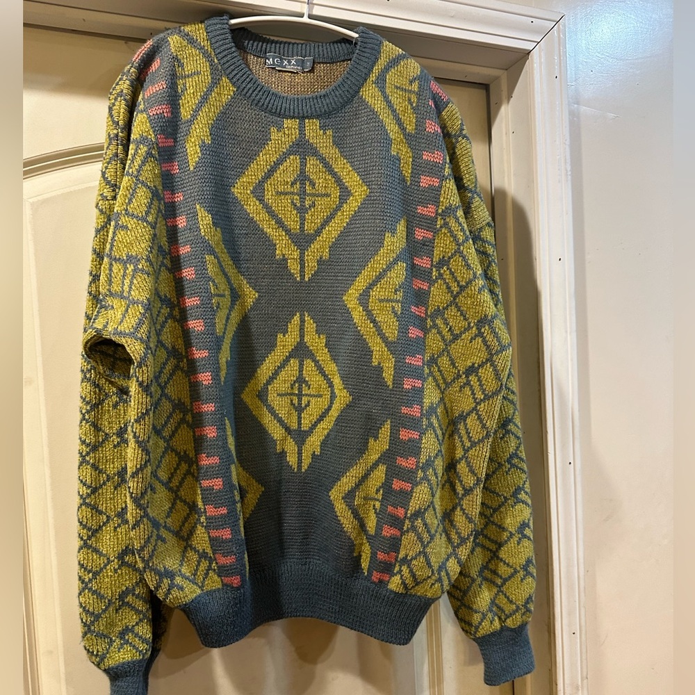 Mens vintage oversize sweater